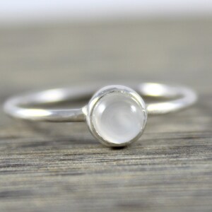 Simple Moonstone Ring, Natural Moonstone Ring, 9258 Sterling Silver Overlay Ring, Midi Ring, June Birthstone Women Everyday Silver Ring Gift