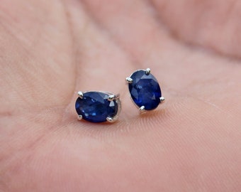 Natürliche blauer Saphir Ohrstecker Ohrringe 925 Sterling Silber oval geschnitten September Birthstone Schmuck dunkelblauer Saphir Ohrstecker echtes Edelstein Geschenk