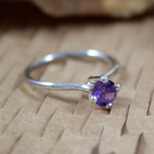 Amethyst Silver Ring, Natural Purple Amethyst Ring, Handmade, 925 Sterling Silver Purple Stone Ring, Dainty Silver Ring, February Birthstone