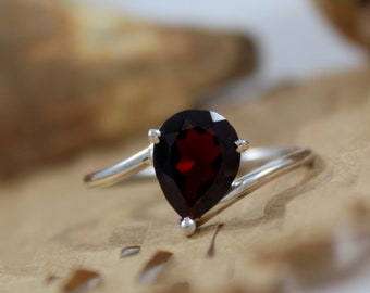 Red Garnet Ring- 925 Sterling Silver Ring -Garnet Jewelry-Proposal Ring -Silver Handemade Statement Ring -Ganet Silver Ring -Wedding Ring -