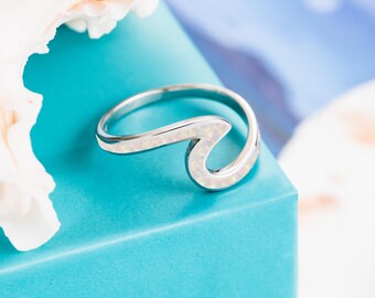 925 Sterling Silver White Opal Wave Ring