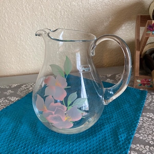 Hand Blown Drinks Pitcher Pasabahce Turkey With Pink Flowers