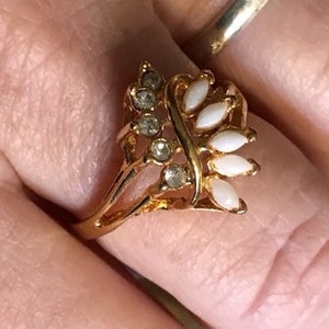 From Estate Pretty Fashion Jewelry Ring Ladies Small White Stones and Rhinestones