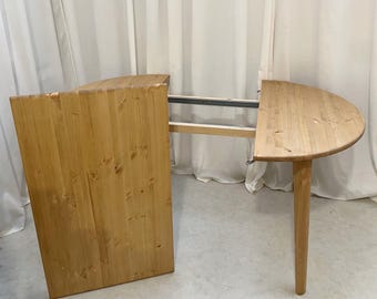 Extending extendable round dining table, circular, wooden legs, solid wood, handmade, 120 to 180cm large