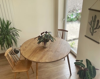 Round dining table. Solid wood circular table. Kitchen table. Tapered wooden legs. Large 119cm, natural, light, handmade, inside / outside
