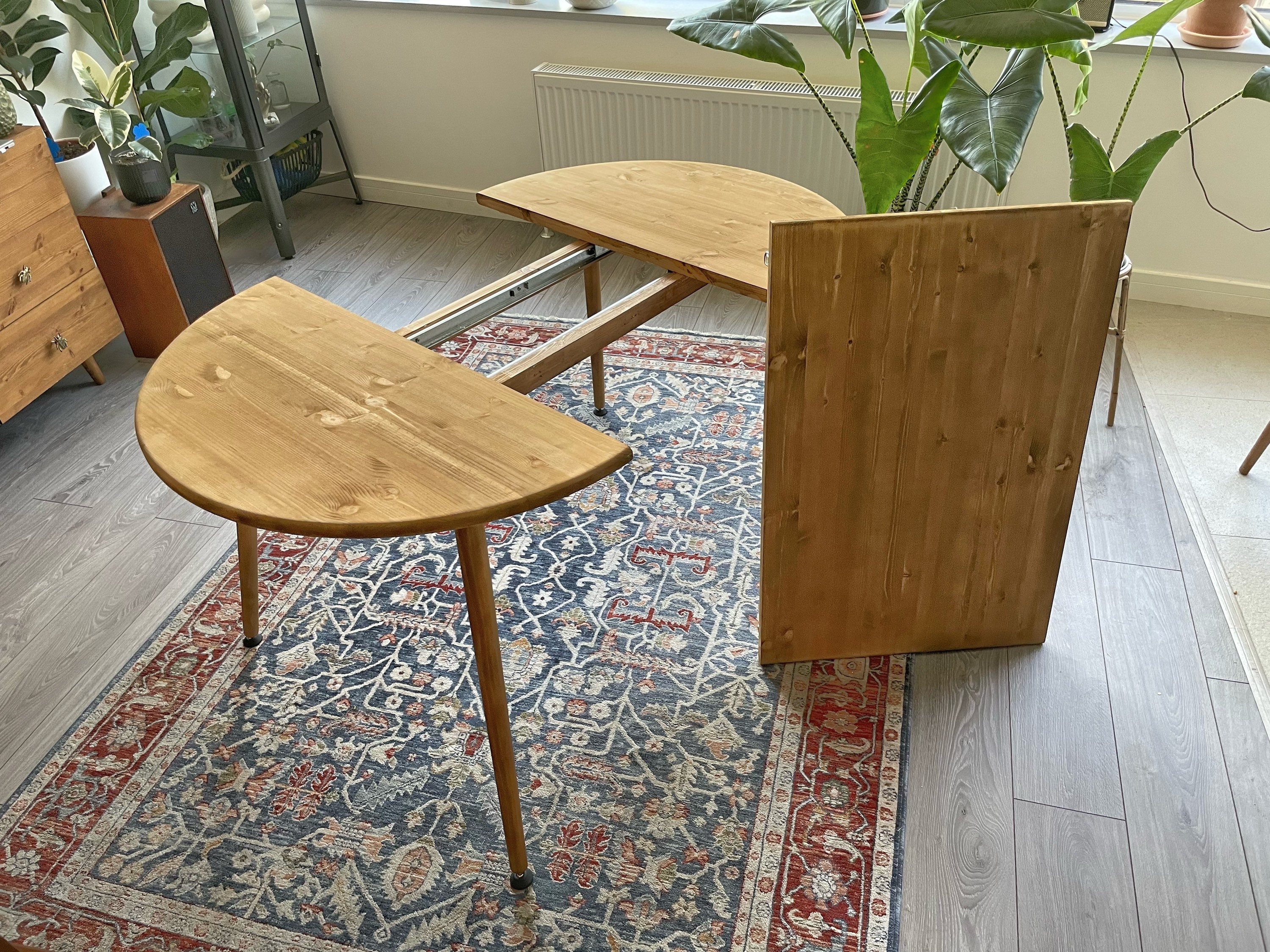 Extending Extendable Round Dining Table, Circular, Wooden Legs