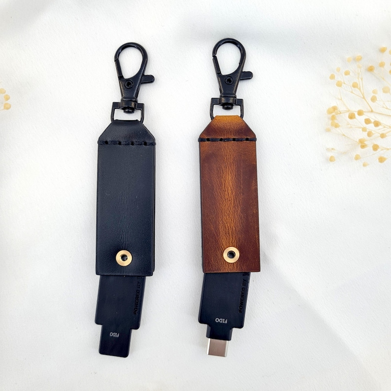 Yubikey Leather Kaychain Holder 5 NFC Flip Cover Security Key Protector ...