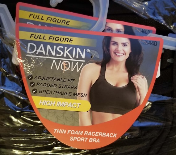 Danskin Now - Foam Front Zip Sport Bra 