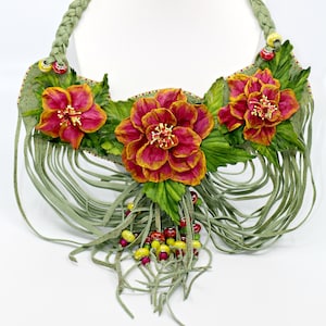 Kauai Sunrise - handmade leather necklace with hibiscus flowers, jewelry, leather, hibiscus, Hawaii, miyuki, glass beads, lianas