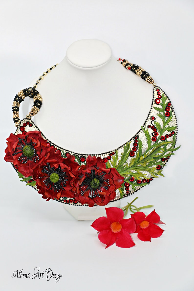 Floral triplet Handmade leather necklace with poppies image 3