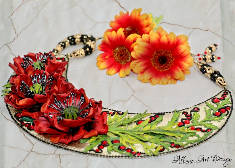 Floral triplet Handmade leather necklace with poppies image 6