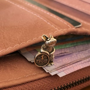 Wallet Purse Mouse. Tiny Mouse 15x10mm. Money Mascot Amulet. Talisman for Financial Wealth. Rat charm. Mouse figurine.