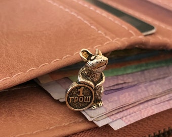 Wallet Purse Mouse. Tiny Mouse 15x10mm. Money Mascot Amulet. Talisman for Financial Wealth. Rat charm. Mouse figurine.