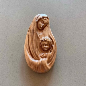 Mary, Mother of God with The Child Jesus Carved Wooden Icon, Virgin Mary and baby Jesus Religious Decorative Icon. Christian Gift