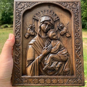 Wooden Icon of Virgin Mary and Child, Orthodox Christian Religious Wall Art, 19.5x15.5 cm, Oil-Finished Wood Icon, Eastern Orthodox Gift.