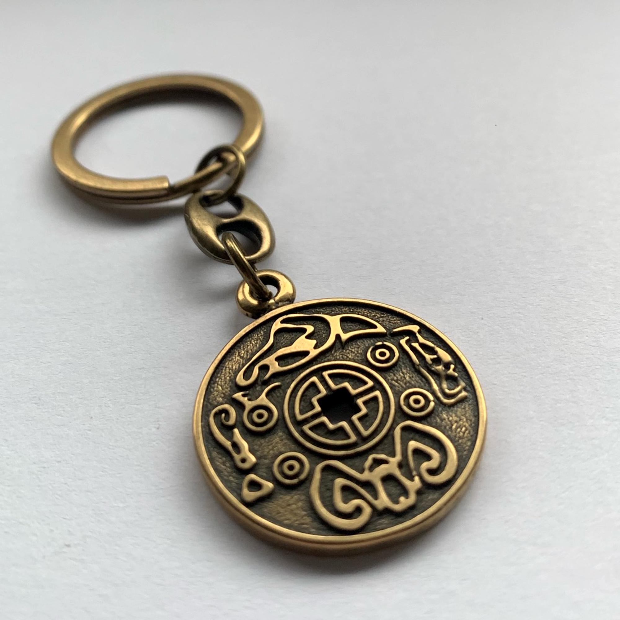 Coin of Happiness Bronze Keychain. Mens Lucky Charm Keyring. Gift for Men.