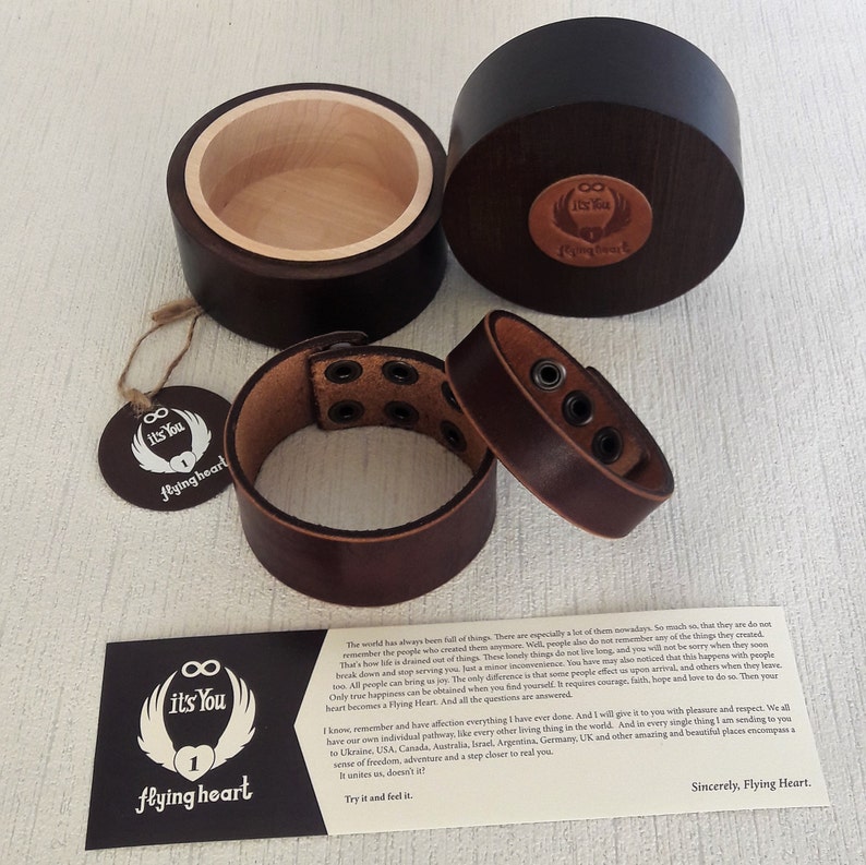 Couples bracelet set of 2 genuine leather cuff wooden gift box included Anniversary gift for couple Adjustable simple bracelet Brown cuff