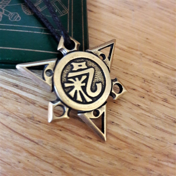 Chinese Energy Symbol Qi Chi pendant necklace  Energy flow pendant