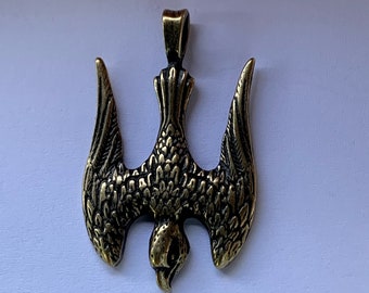Falcon Pendant / Keychain metal, Ukrainian Tryzub, Ukrainian coat of arms, Ukrainian gift, Predatory bird, Bird Lover Gift.