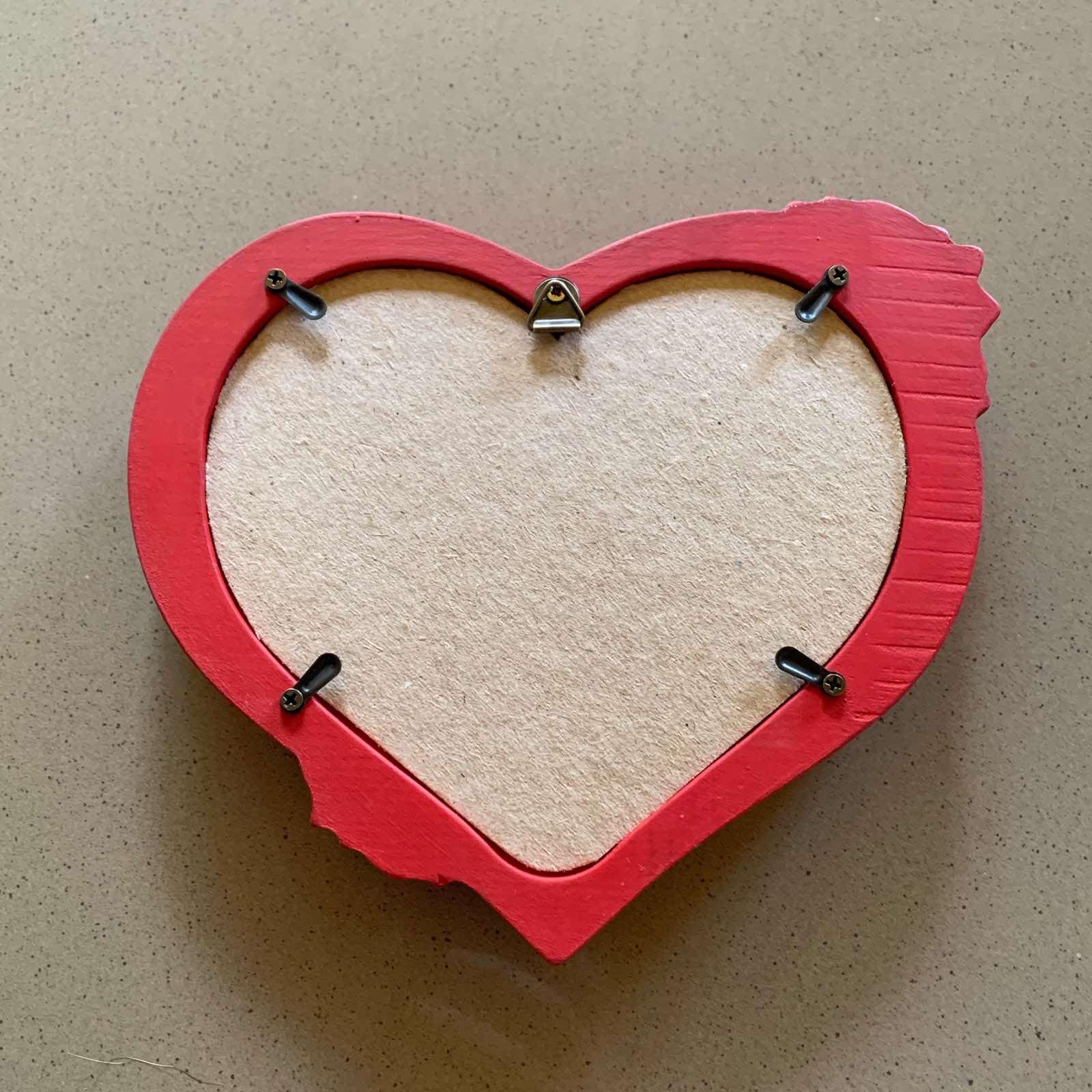 White Floral Wooden Heart Shaped Photo Picture Frame Wall Mounted