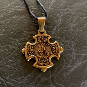 Pendentif croix Sainte-Christine. Christina de Tyr, martyre, collier icône chrétienne. Cadeau religieux.