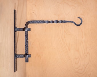 Hand Forged Metal Planter Hanger Decorative Indoor Outdoor Rustic Hammered Hook Heavy Duty 30 lbs Wall Mount Hook for Pots Clothes Storage