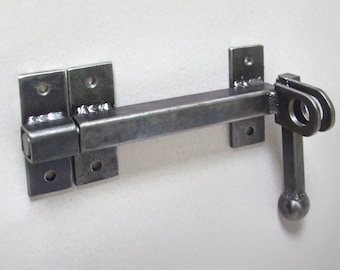 Industrial handcrafted barn door latch for craft supplies Rustic steel door equipment Gate lock padlock Wrought door hardware Iron locks