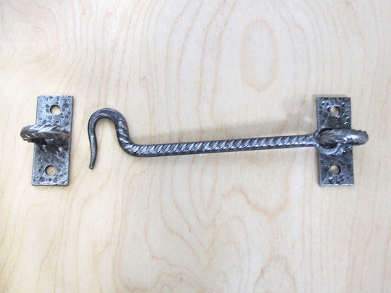 Industrial handcrafted barn door latch for craft supplies Rustic steel door equipment Gate lock padlock Wrought door hardware Iron locks
