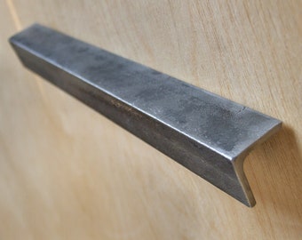 Simple industrial drawer pulls knobs handles rustic modern minimalistic loft rusty cabinet kitchen unit furniture hardware craft tools