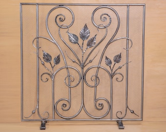 Hand forged fireplace screen Fireguard spark screen Iron wrought fireplace cover doors guards home living metal fire pits leaf details