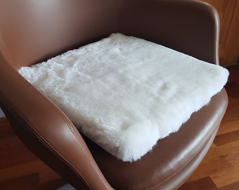 Coussin de chaise en peau de mouton véritable, coussin de siège | Coussin de chaise en peau d'agneau blanc | Housse de siège en peau de mouton | Coussin d'assise avec rembourrage en mousse à mémoire de forme 40x40