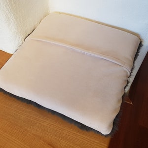 Coussin de chaise en peau de mouton véritable, coussin de siège Coussin de chaise en peau d'agneau blanc Housse de siège en peau de mouton Coussin d'assise avec rembourrage en mousse à mémoire de forme 40x40 image 10