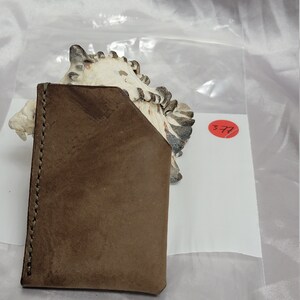 Cuero genuino, cartera hecha a mano, cosido a mano, hilo encerado de nylon, nuevo, hecho en los EE.UU., cuero natural, bonito regalo, color marrón camello