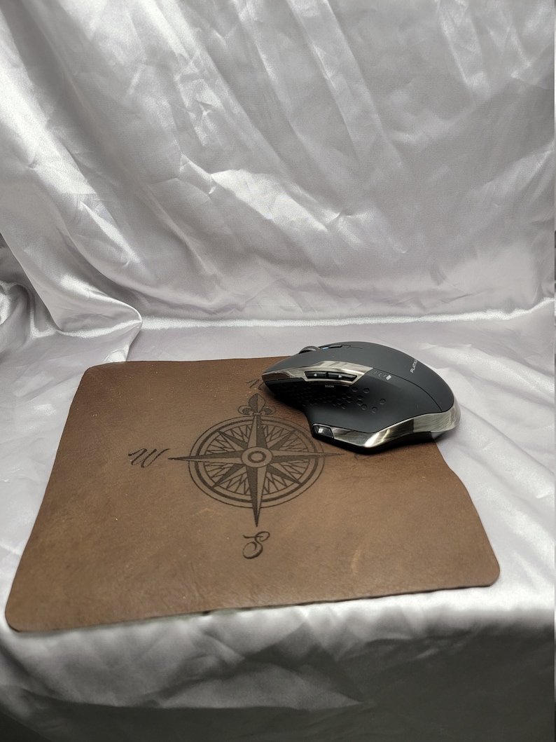 black painted edges,hand made,nice design,made in the USA,really good feeling soft leather mouse pad laser engraved new Genuine Leather