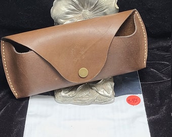 Genuine Leather Hand Made aviator sunglasses cases, Eyeglasses case, soft leather, new, made in the USA, snap on closure, hand stitched
