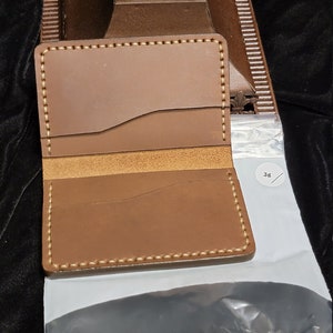 Cuero genuino #36 cartera hecha a mano, 4 bolsillos, hilo de nylon encerado, cosido a mano, hecho en los EE.UU., cuero de búfalo de agua marrón mate, nuevo