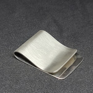Sterling silver money clip, 925 silver,hand made ,minimalist style clip, satin finish,  new, 40mmx25mm ,made in the USA, simple style