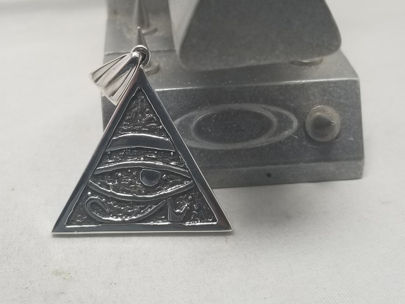 iluminati all seeing eye patina background blackened Sterling silver pendant high polished,new