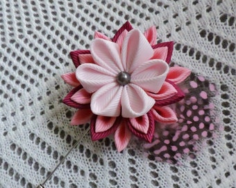 Lapel Pin Pink Claret Flower with Feathers