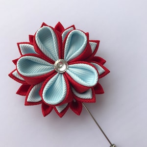 Handmade Kanzashi Fabric Flower Lapel Pin: Men&#39;s Wedding Boutonniere