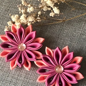 Set of 2 hair clips Kanzashi flower