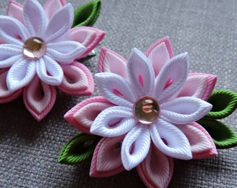 Pink Kanzashi Fabric Flower hair clip. Pink and white flower clip. Set of 2 hair clips.