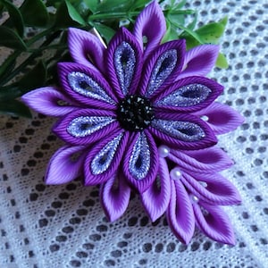 Kanzashi Purple Flower Hair Clip: Japanese Tsumami Fabric Hairpiece