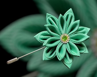 Spilla con fiore in grosgrain verde biscaglia