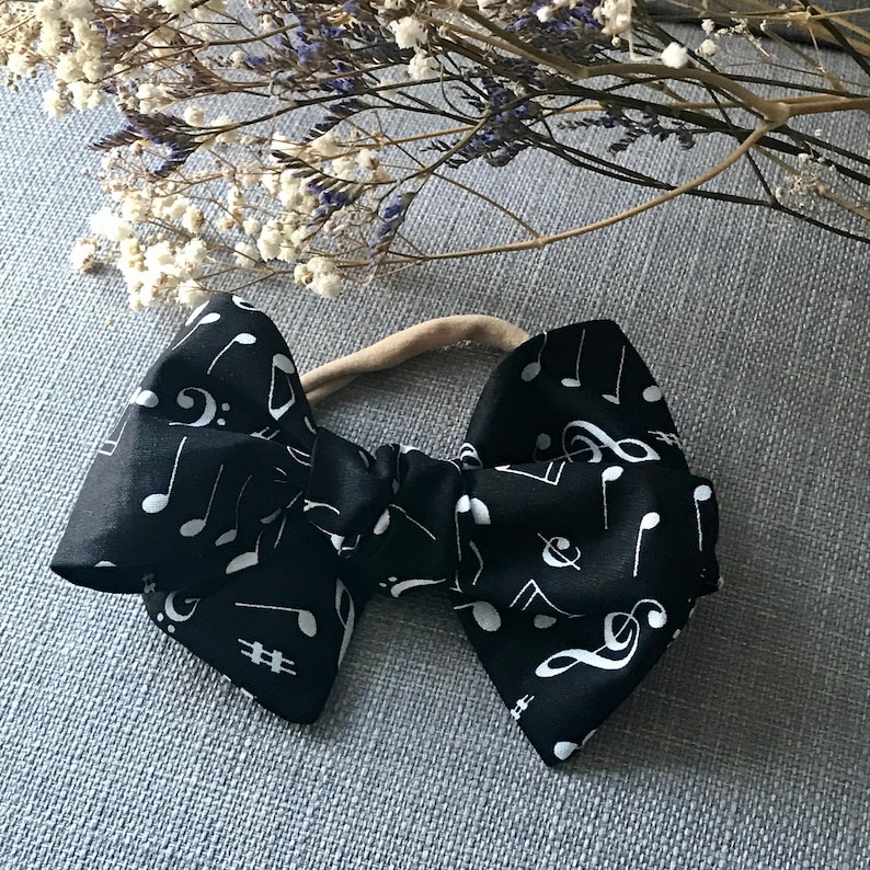 Baby bow headband Toddler bows Baby Headband Handmade baby Big Bows