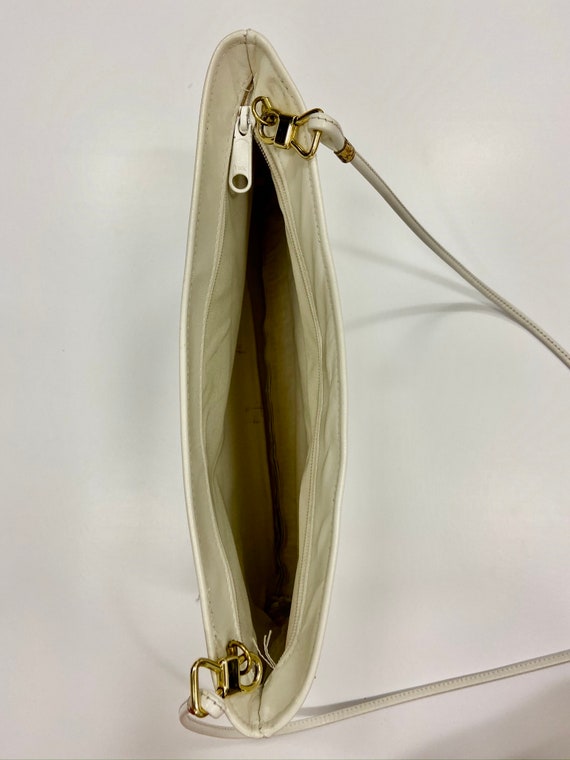 Chic Classix - image 2