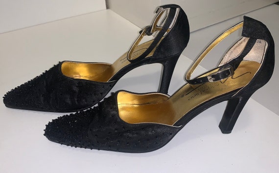 Beaded Pump - image 1
