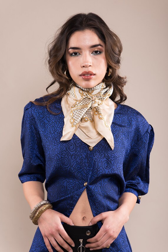 GOLDEN ROPES SCARF
