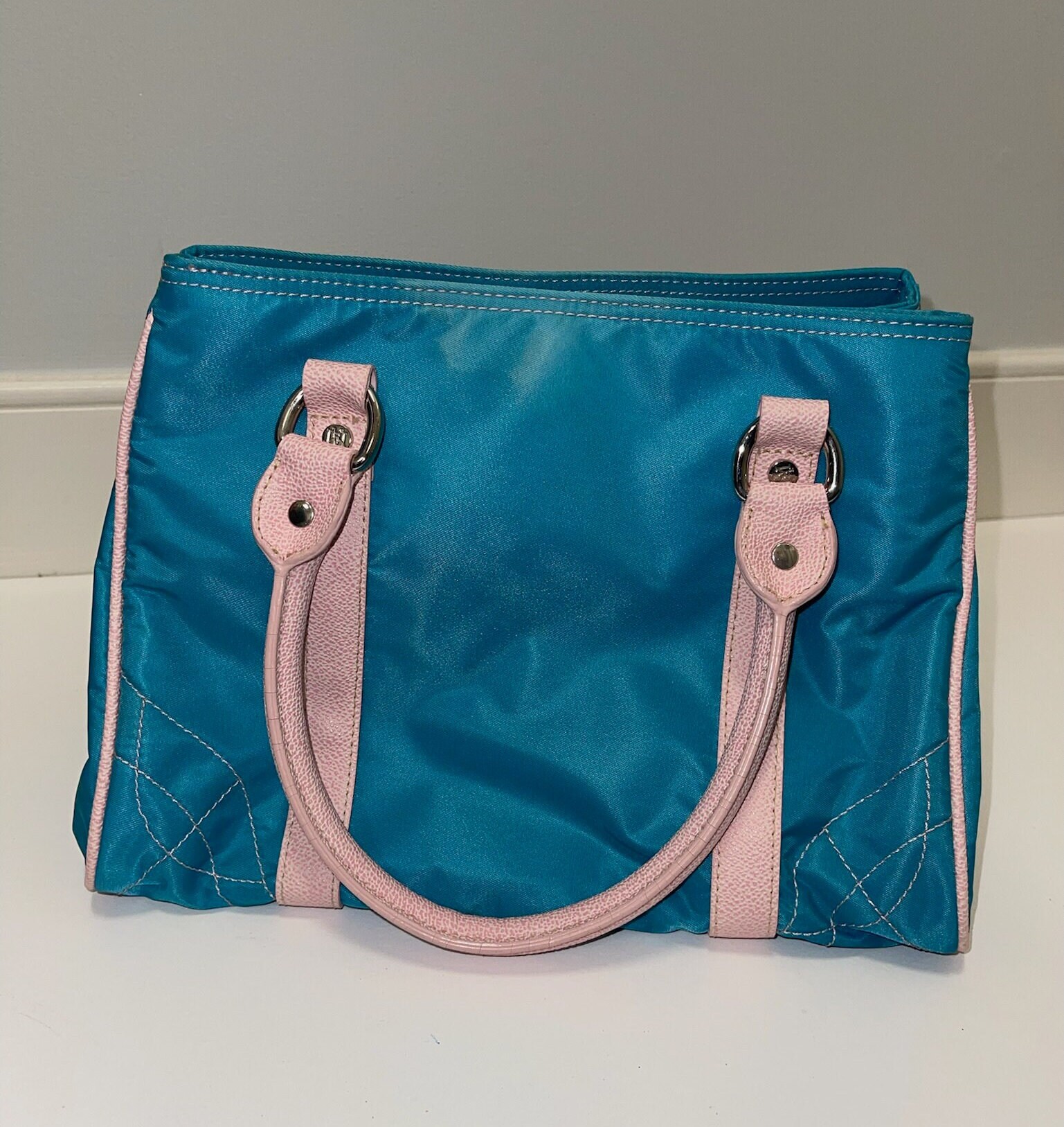 Petrolfarbene Nylontasche