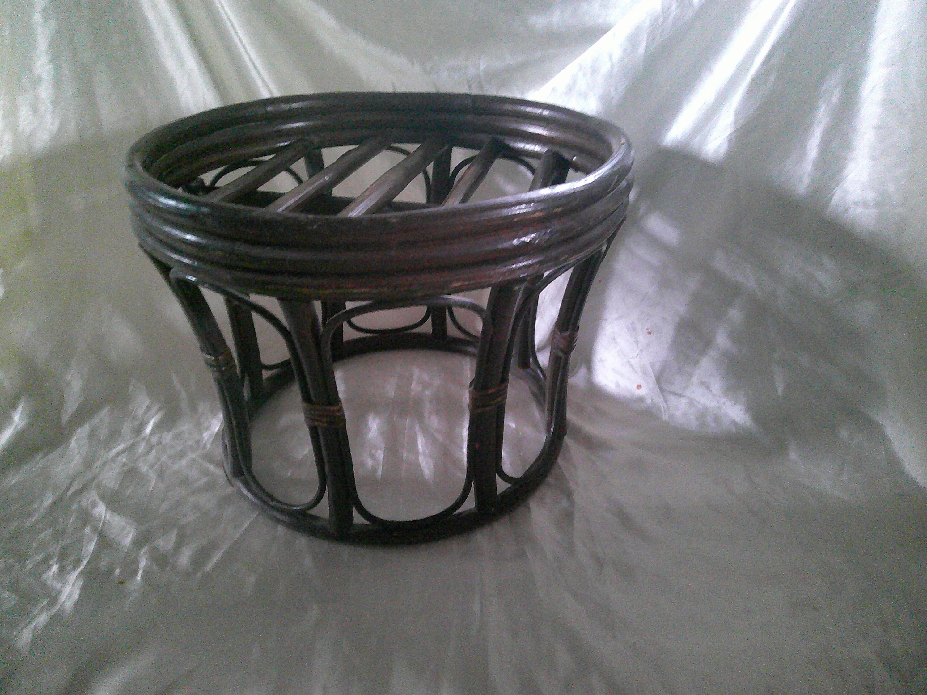 Old rattan pouf